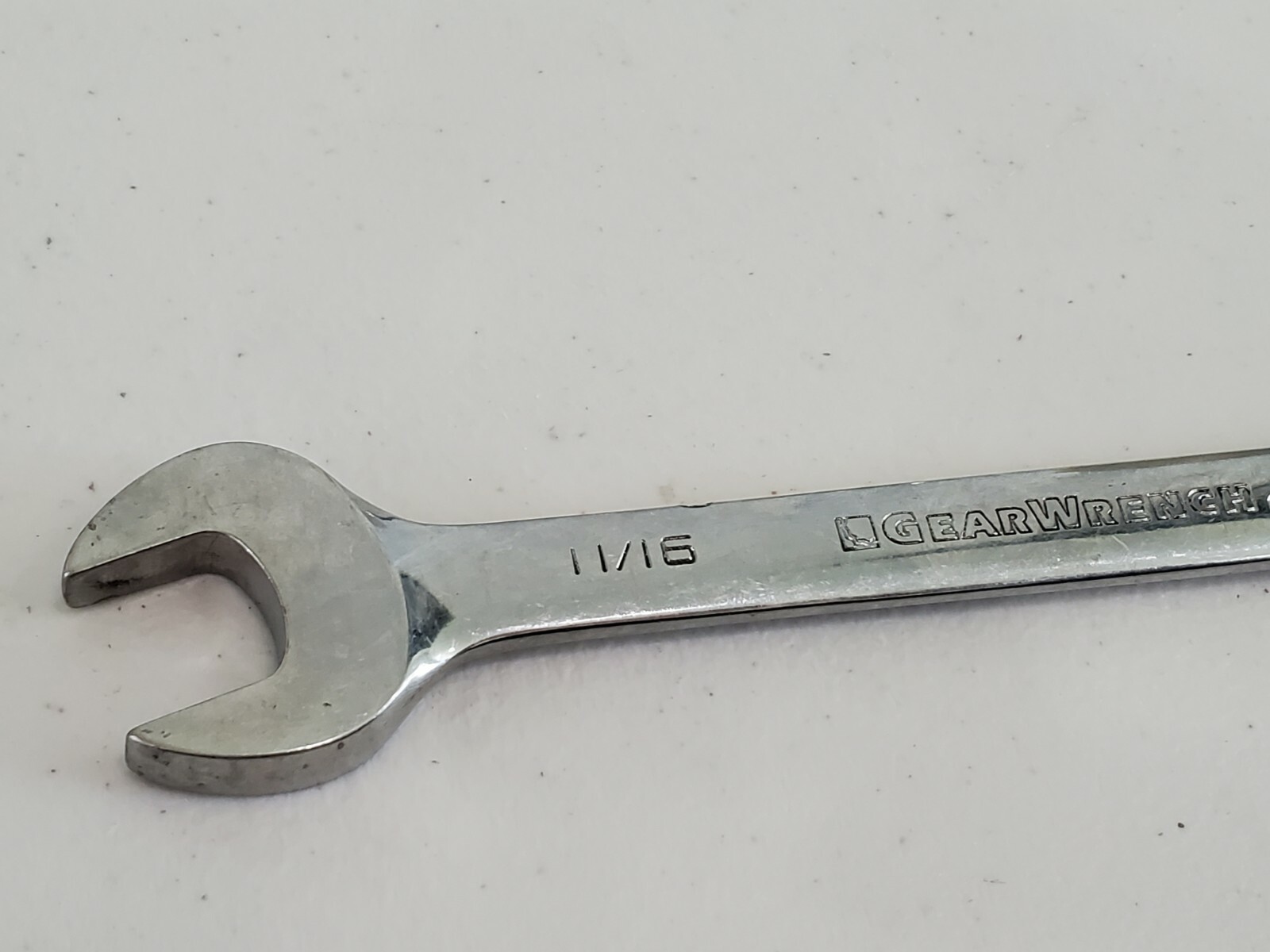 GearWrench 11/16 12pt Ratcheting Wrench Standard SAE