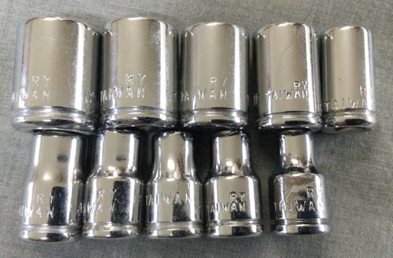 1/4″ Drive 10 Piece Socket Set + Metal Tray – 6 Point Metric – RY Taiwan