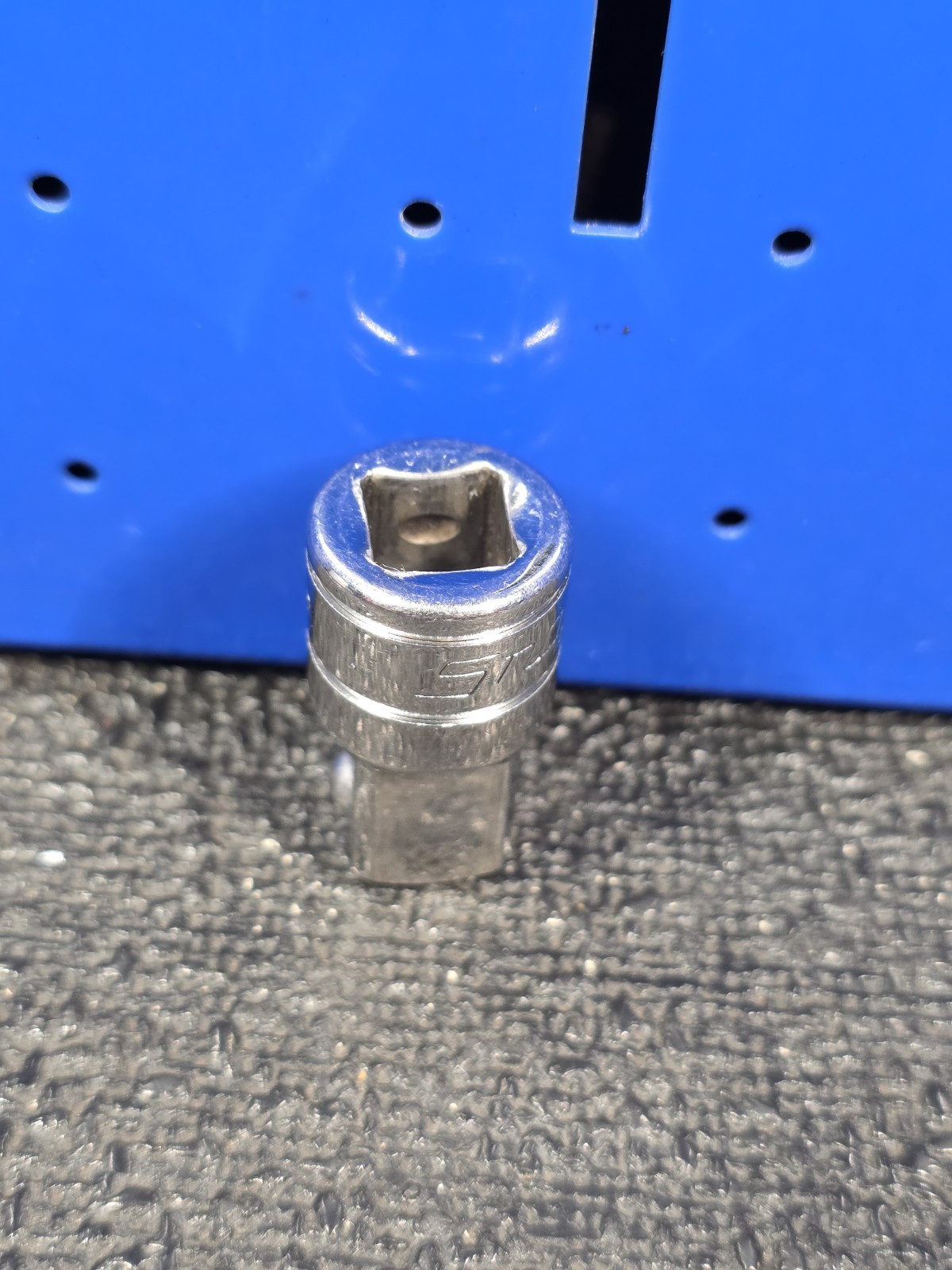 Snap-on Tools A2A 3/8″ F – 1/2″ M Drive Chrome Adapter Extension Socket