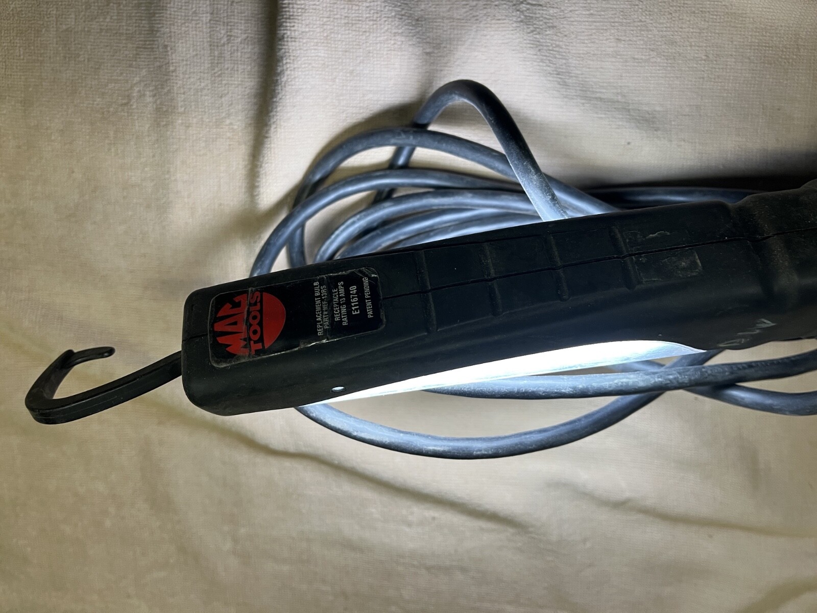 Mac Tools automotive work shop light for cars/trucks/motorcycle etc. great cond.