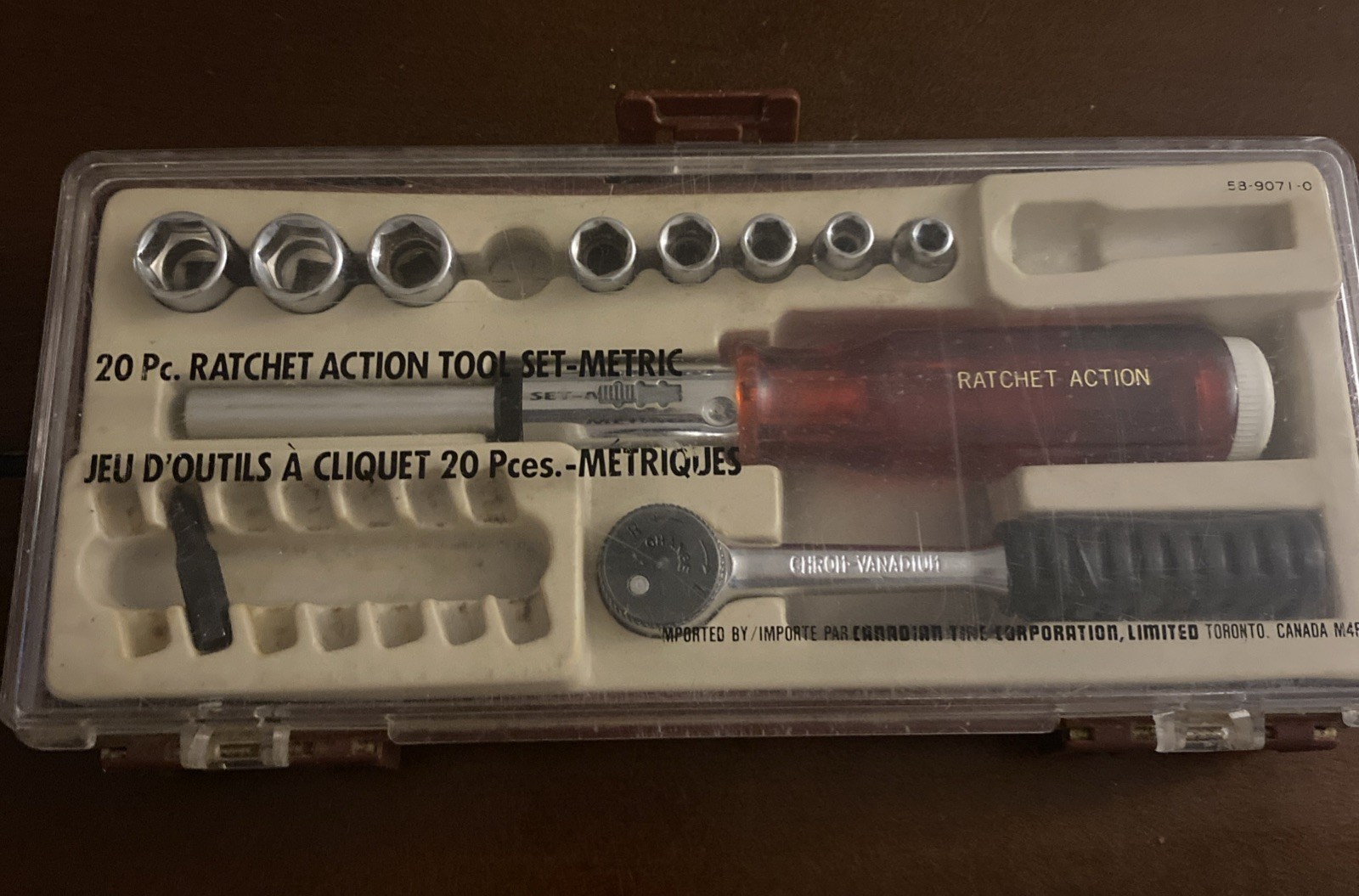 Vintage Canadian Tire 20 Piece Ratchet Set With Case Action Tool Set READ RARE