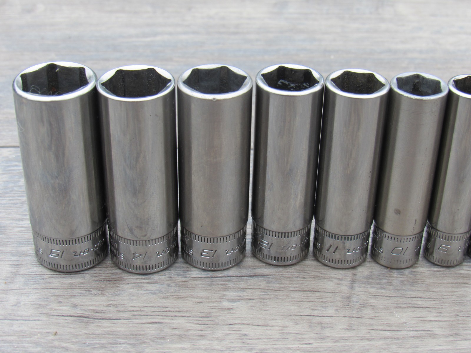 SNAP ON 12 PC 112STMMY 1/4″ METRIC 6 PT DEEP SOCKET SET 5MM – 15MMSTMM5 – STMM15