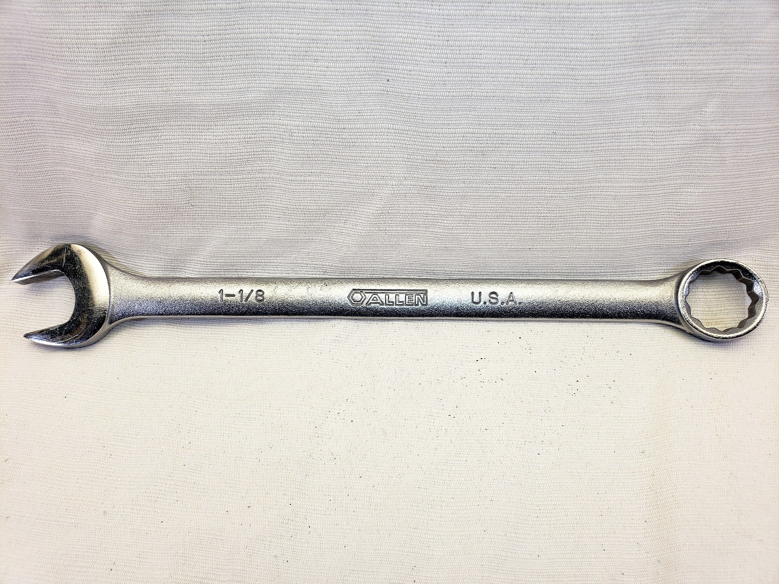 ALLEN TOOLS USA 20220 Combination Wrench 1-1/8″ 12-Point Satin Chrome Finish