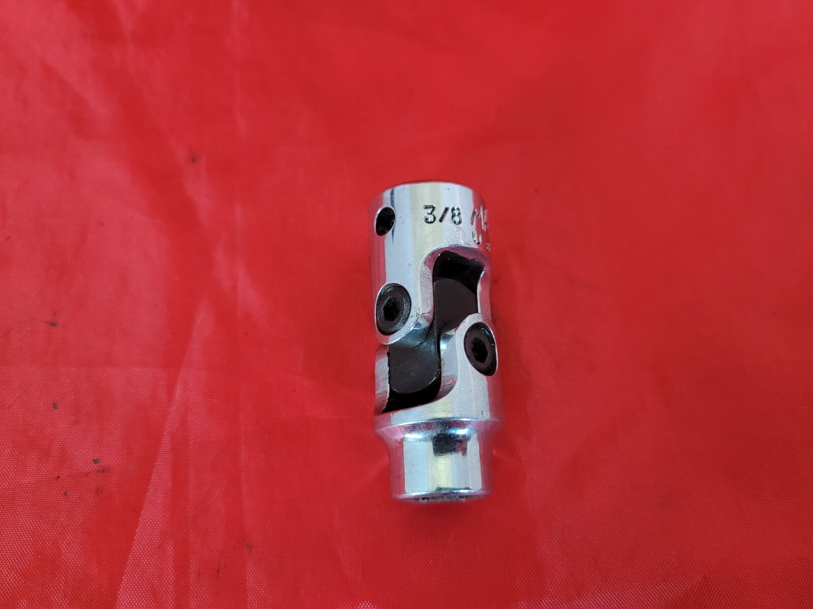 MAC XU126 3/8″ Drive 3/8″ 6 Point Shallow Universal Swivel Socket USA SAE G7