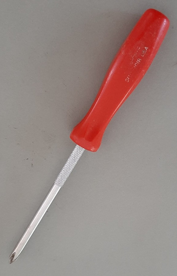 Snap-on No. 1 Mini Phillips Screwdriver Red Hard Handle Knurled P1 SDDP301R 619