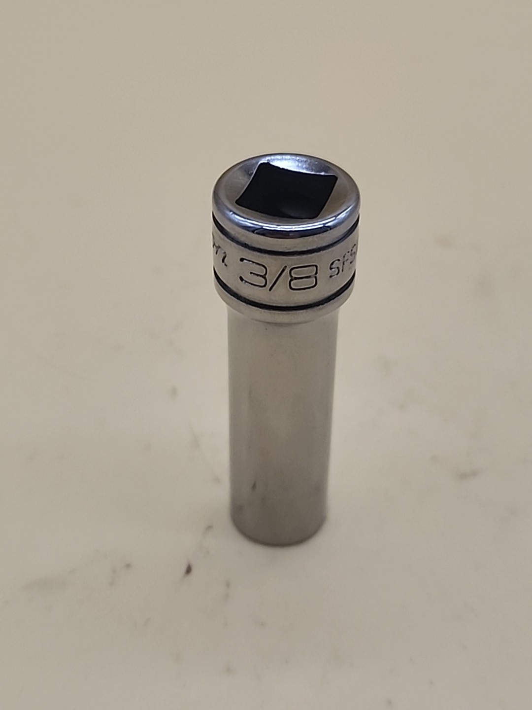 Snap-on Tools 3/8″ Deep Socket 3/8″ Drive 6 Point SFS121 USA