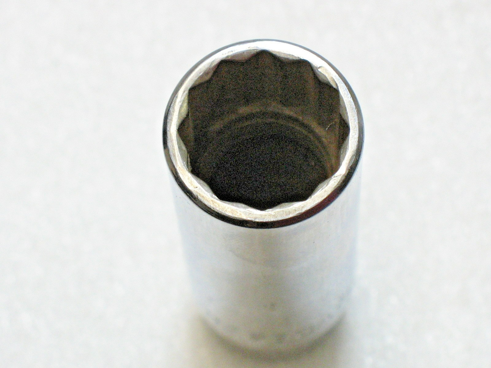 Mac Tools 1/2 Drive 13/16″ 12 Point Deep Chrome Socket VD262