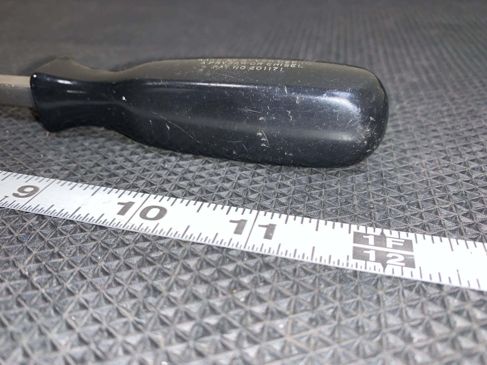 unused Carbon Scraper Snap On Tools CSA12C 12-7/8″ Black Hard Handle Rigid