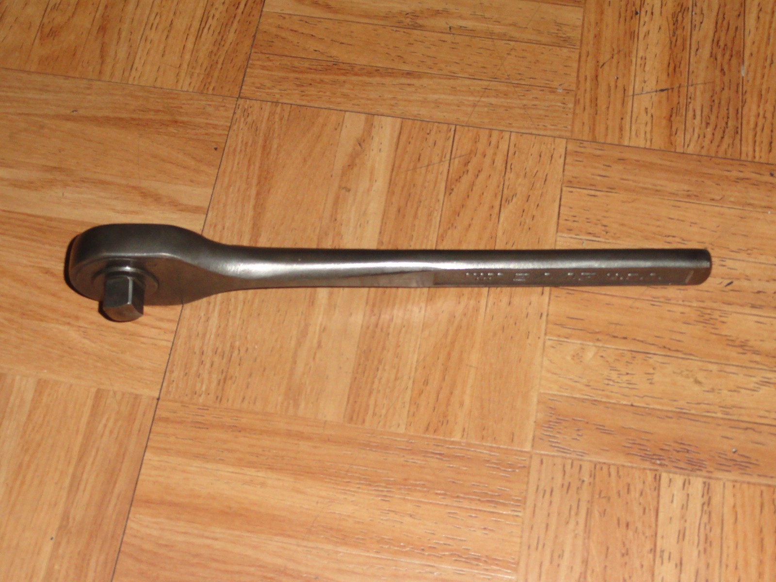Vintage Plomb 5449 Pebbled Finish 1/2-Drive Ratchet