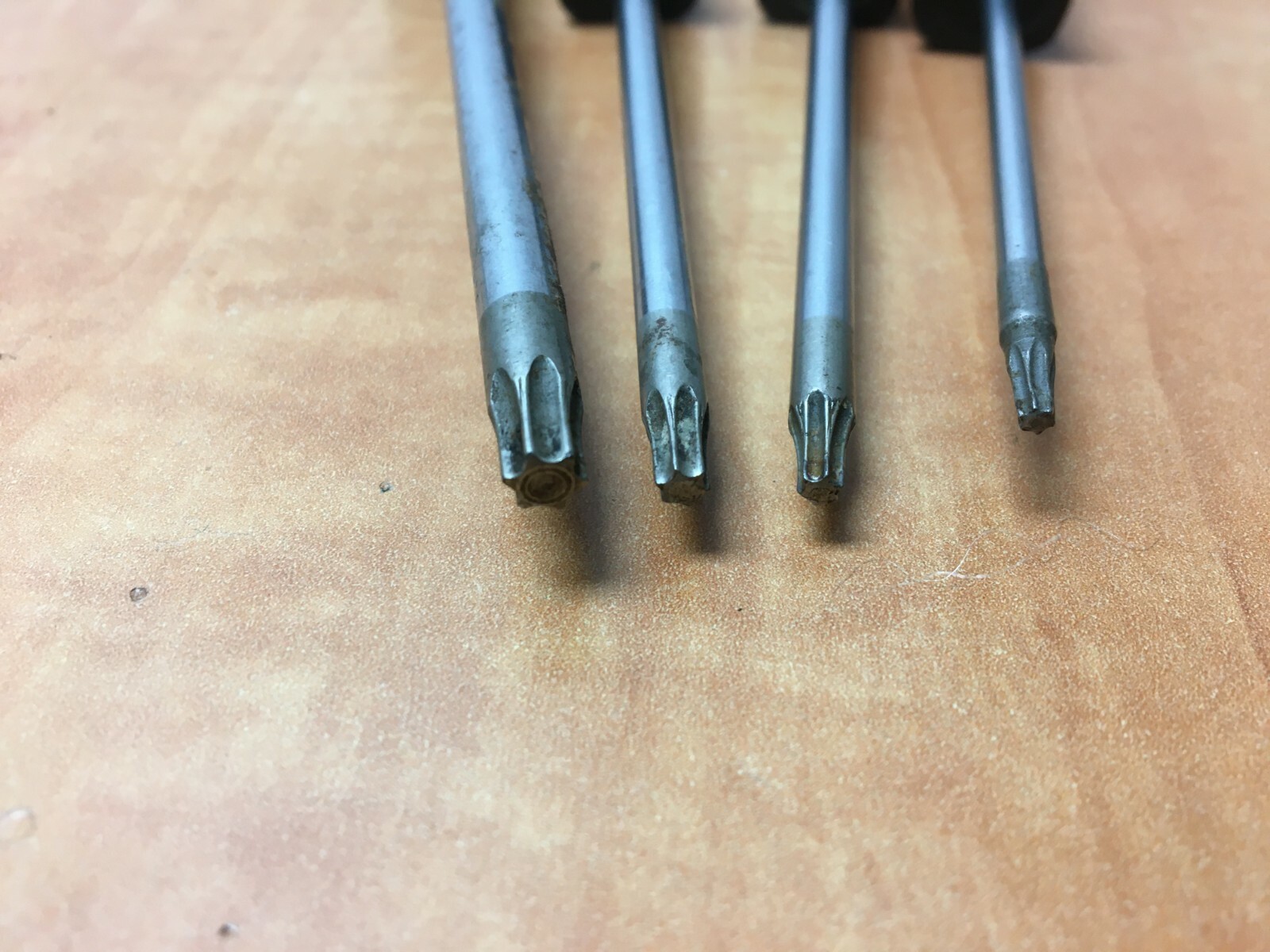 Vintage Snap-on 4pc Torx Screwdriver Set SSTX Hard Black Handle T10 T15 T20 T30