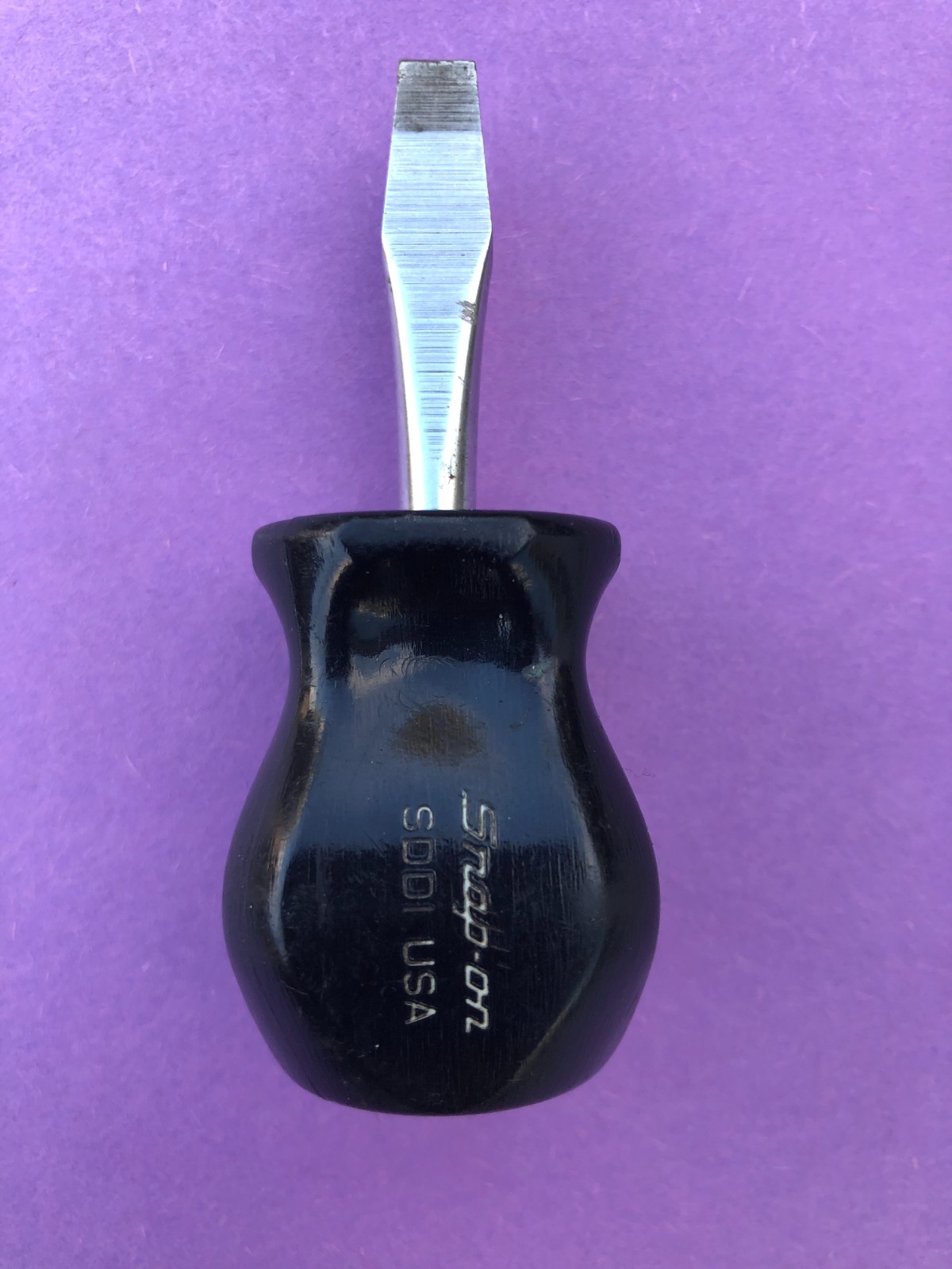 Snap-On SDD1 1/4» Flat Tip Stubby Screwdriver Hard Handle Black