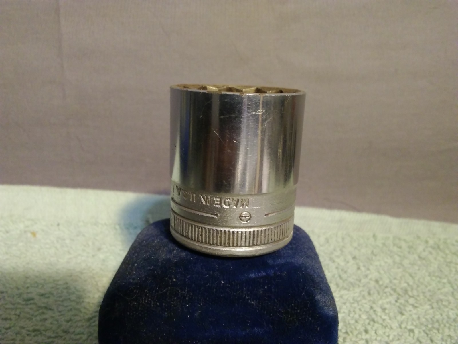 Snap-On SW320 1/2 Drive 1 Inch Shallow 8 Point Socket USA
