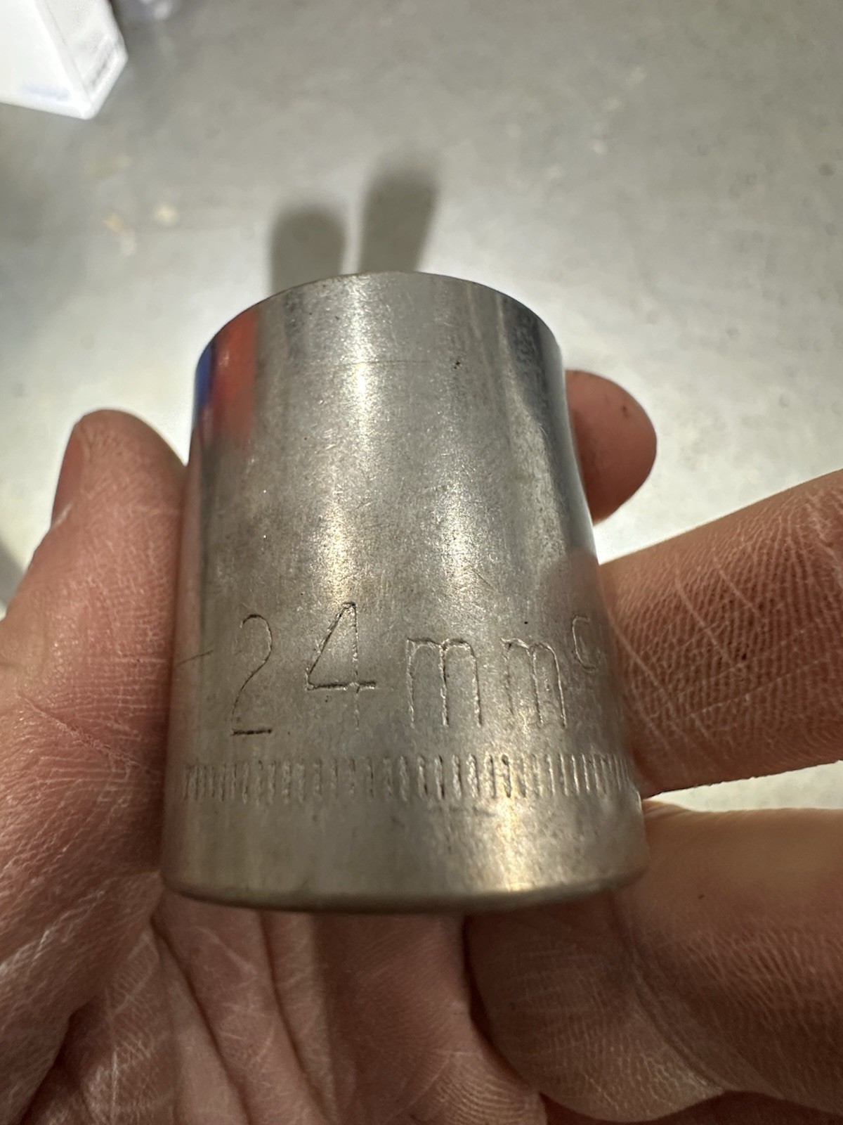 LOT of 7 Sockets Metric SAE – 1-13/16″, 1-1/2”, 1-3/8”, 7/8″, 34mm, 33mm, 24mm