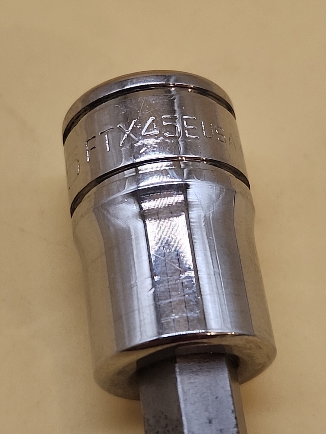 Snap-on Tools 3/8″ Drive T45 Standard Torx Bit Chrome Socket FTX45E USA