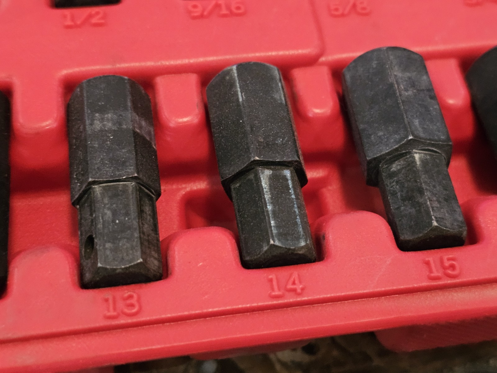 Mac Tools 13PC ½” Drive SAE & Metric Impact Hex Insert & Driver Set SVA15B 77948