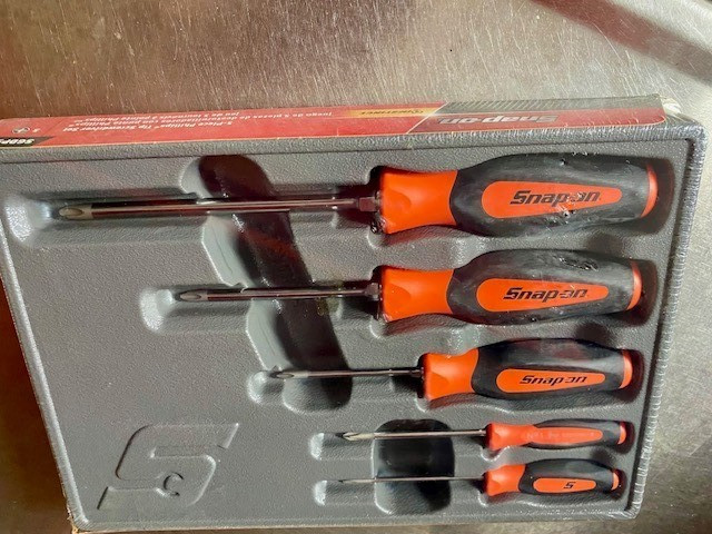 New Snap-on™ 5-piece Orange Soft Grip Phillips Screwdriver Set SGDP50BO Sealed