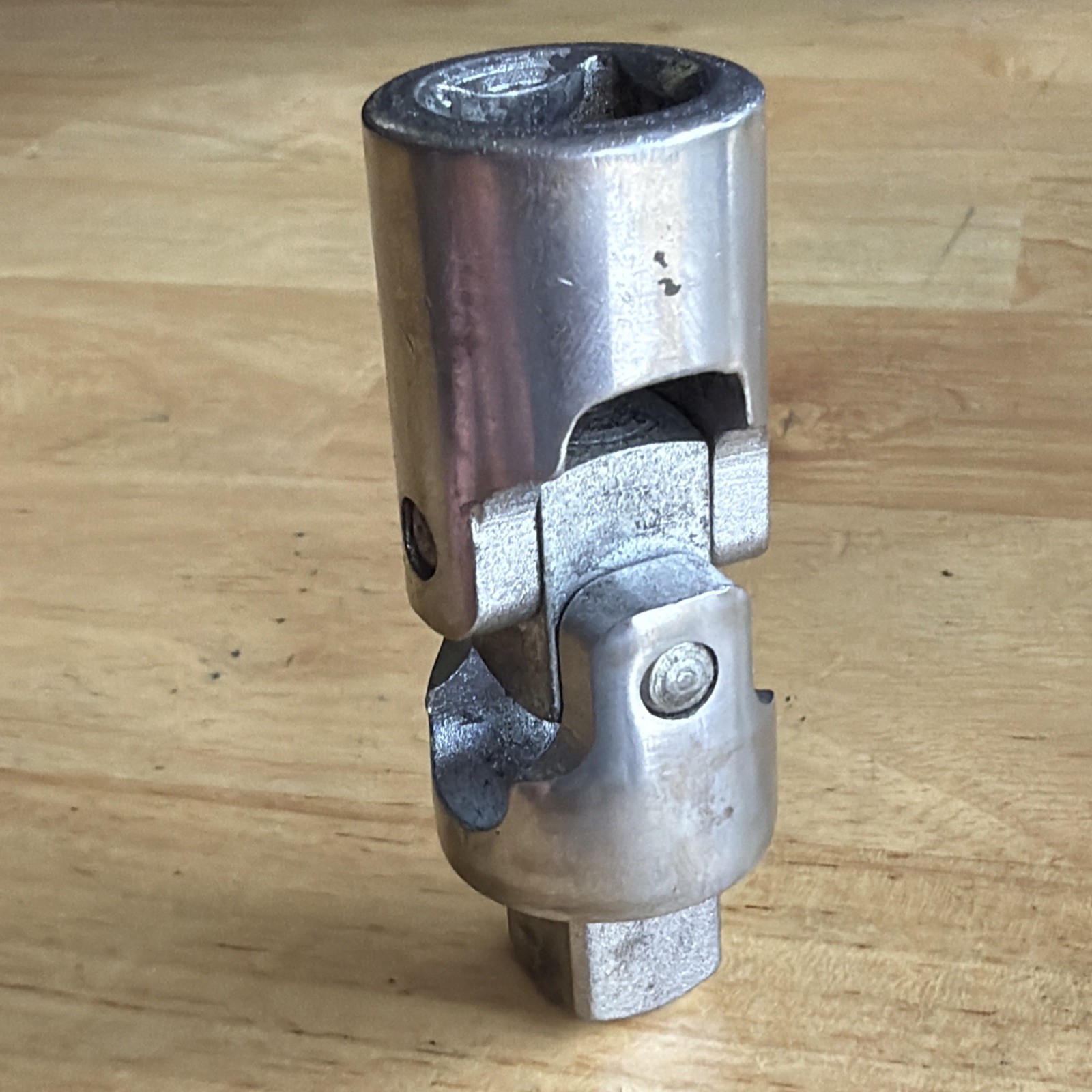 Williams Tools Universal Joint Swivel Socket Adapter 1/2″ Drive S-140A USA