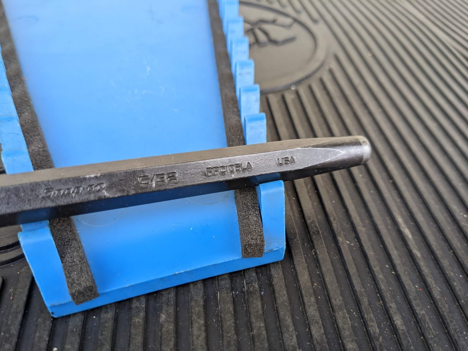 #bg560 Snap-on Tools USA NEW 6-1/2″ Length 5/32″ Long Pin Punch PPC105LA