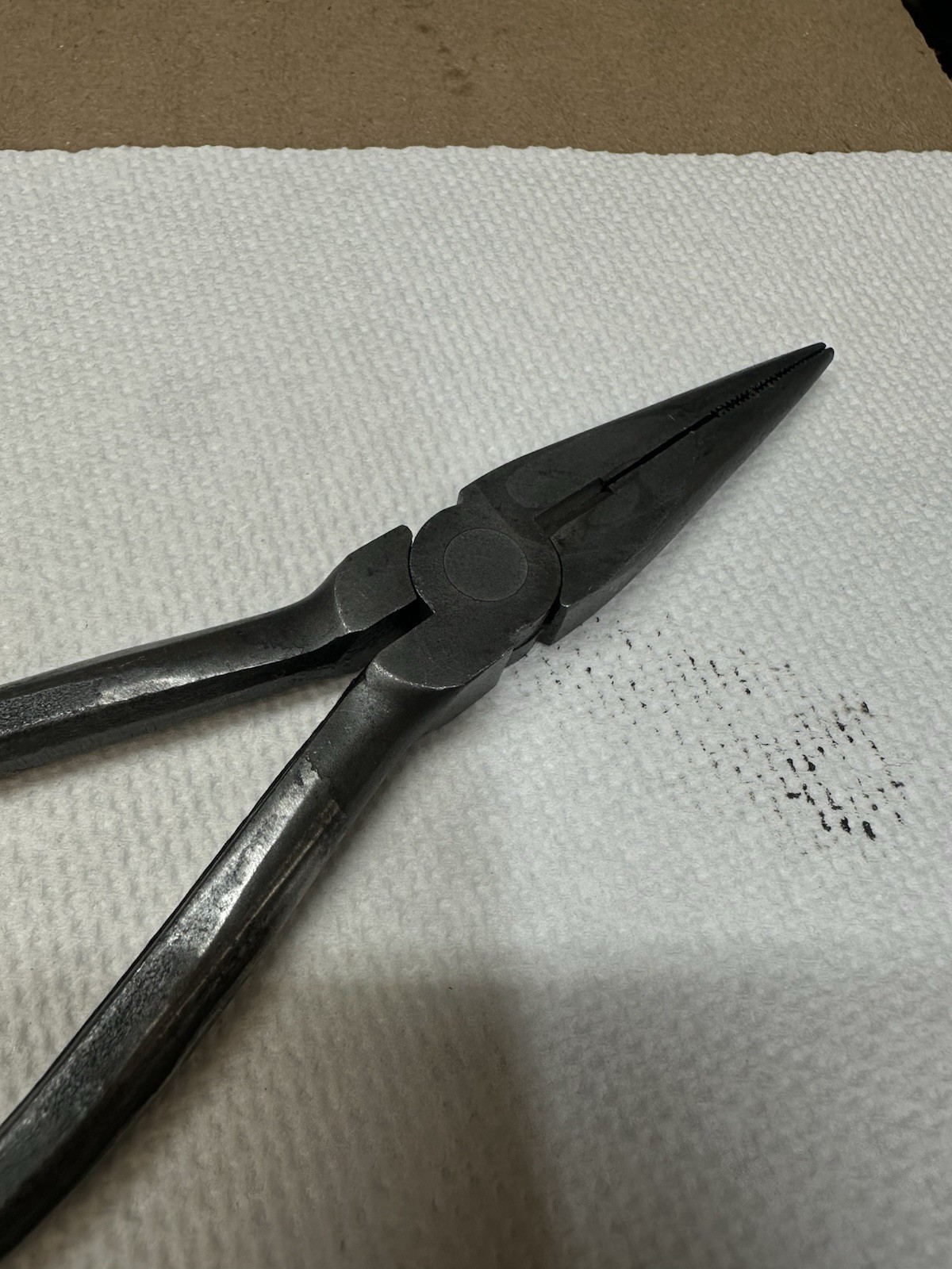 Vintage 6.5″ Needle Nose Pliers w/ Side Cutter – Unmarked