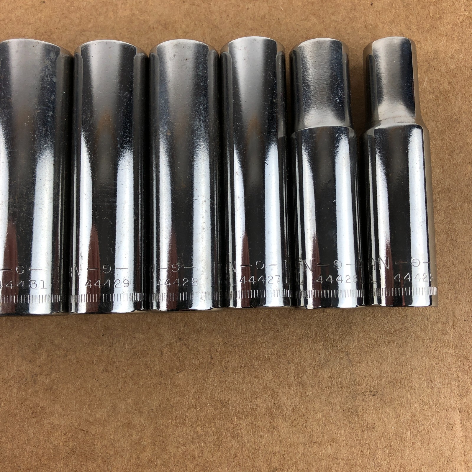 Craftsman 3/8″ Drive 6 Pt Metric Deep Socket Set 9mm-17mm USA Vintage V G Series