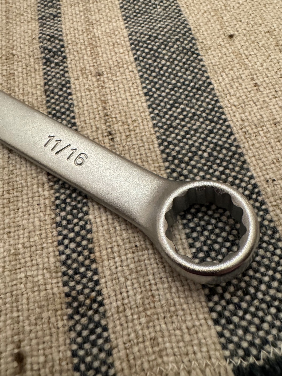 Blue Point BLPCW1116 11/16″ SAE Combination Wrench 12pt Chrome