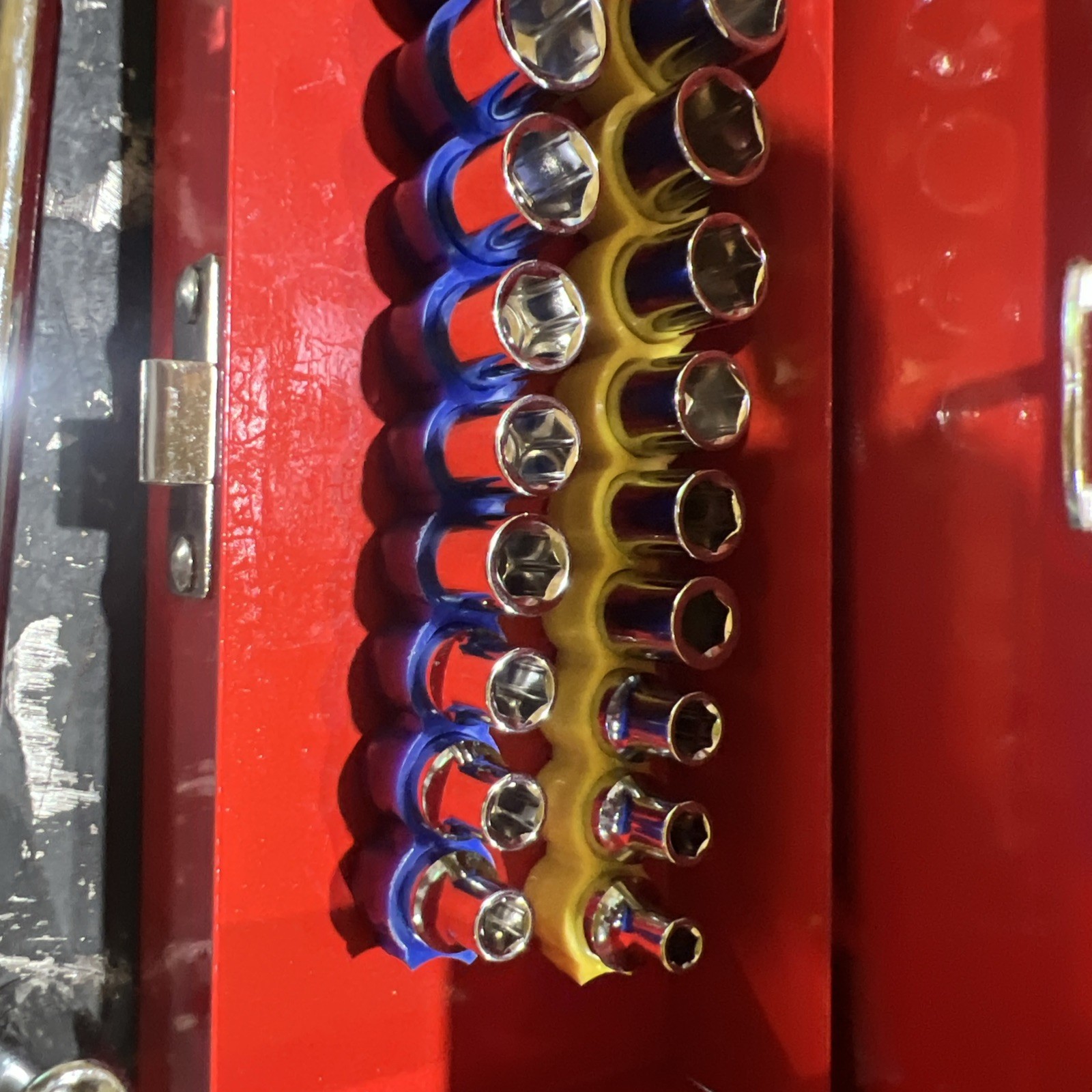 Vintage Jensen 25 pc. 1/4″ Drive Metric and SAE Socket Set in Metal Case NEW