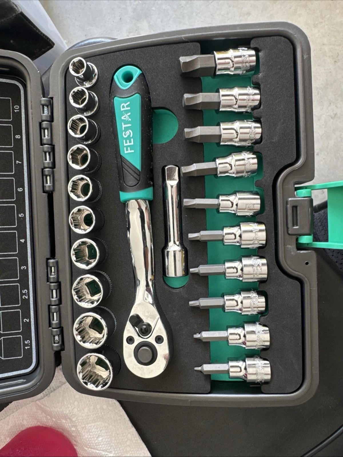 3/8″ Drive Stock Set, 23 Pc, Reversible Ratchet