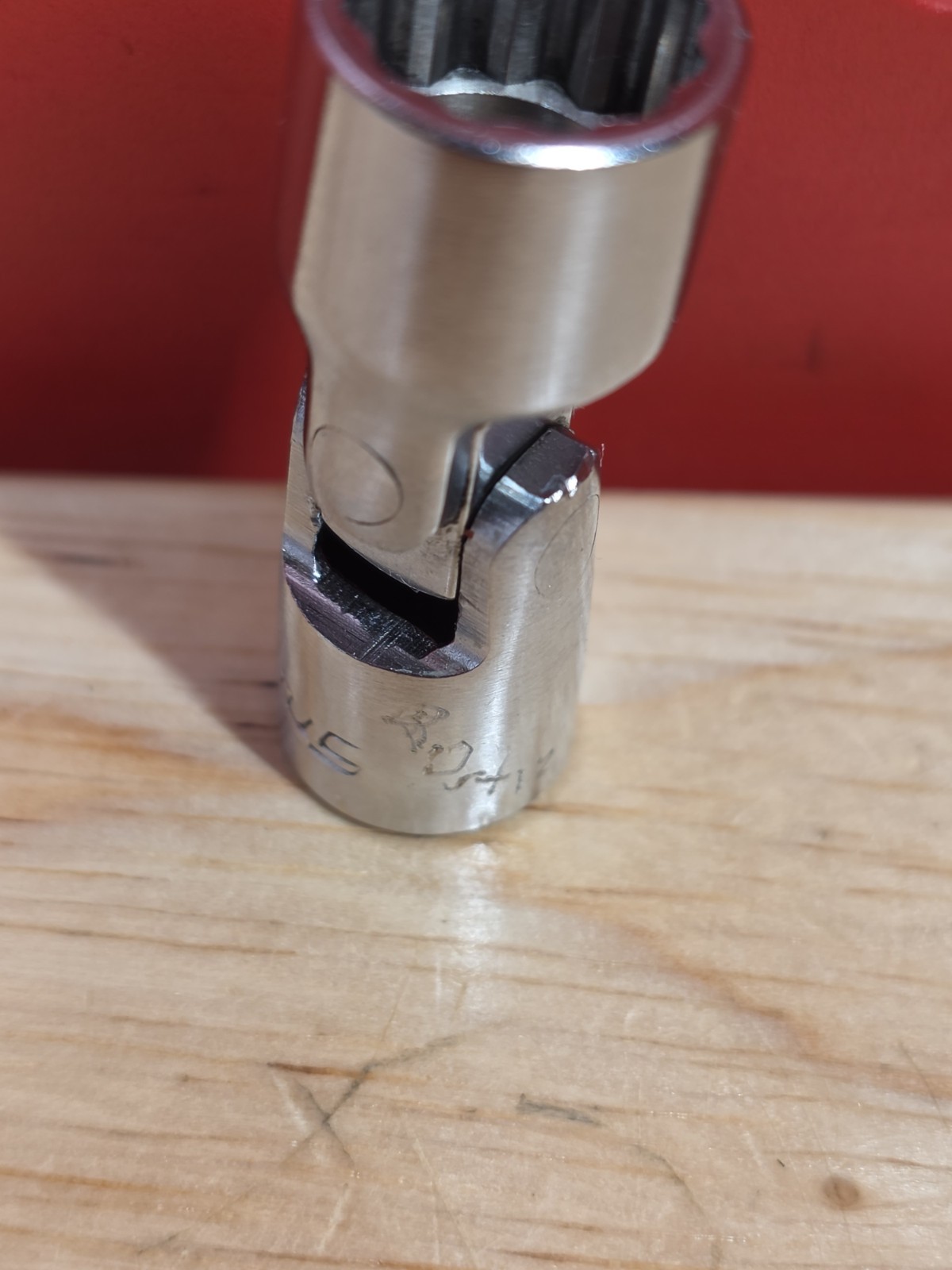 Snap-on TMU121 3/8” SAE 1/4” Drive 12-Point Swivel Wobble Socket USA See Details