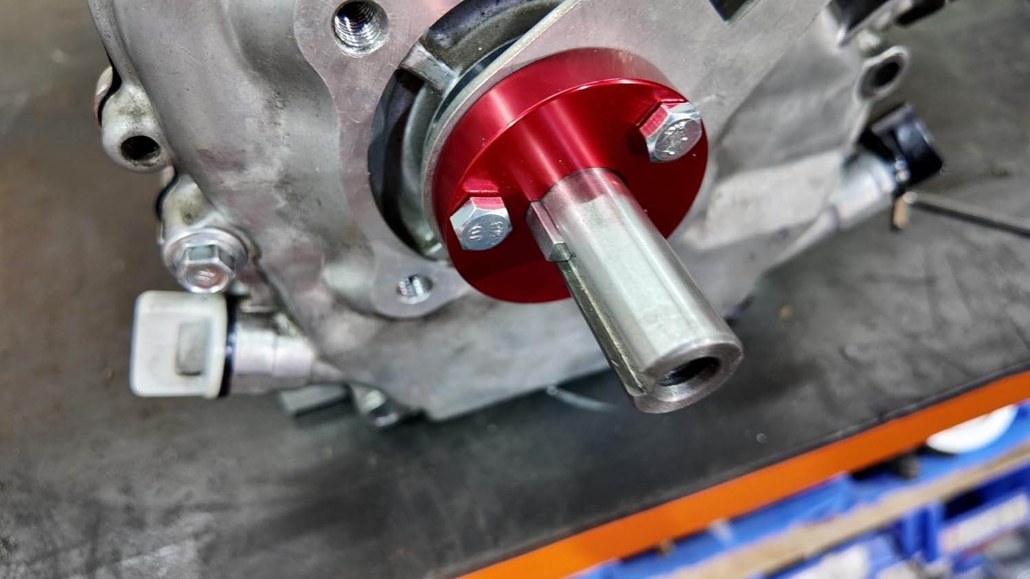 Durable 304 Stainless Steel Crankshaft Holder for 3/4″ Cranks – Polished Finish