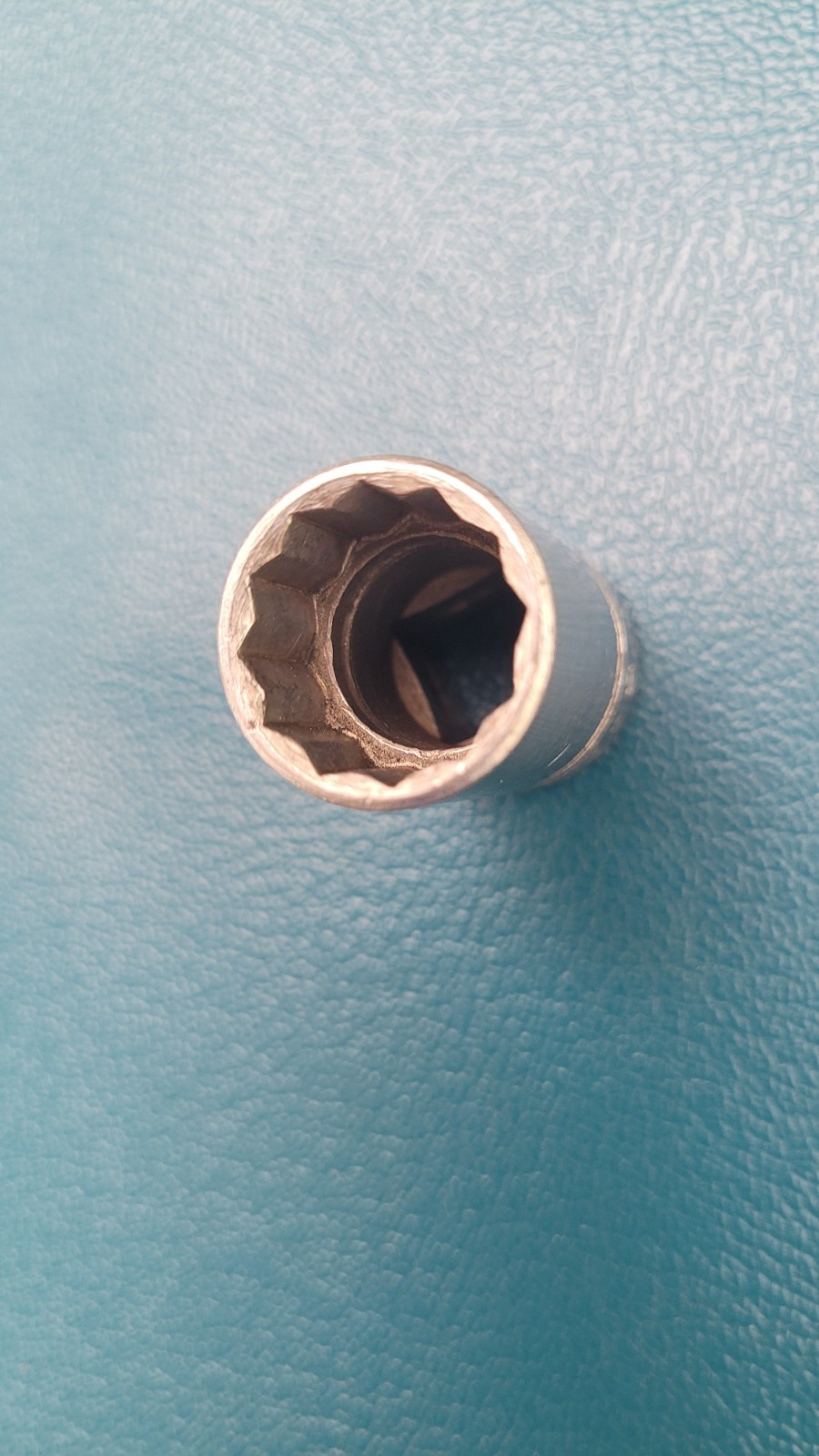 Williams 9/16″ Socket B-1218 3/8″-Drive 12-Point SAE MADE IN USA