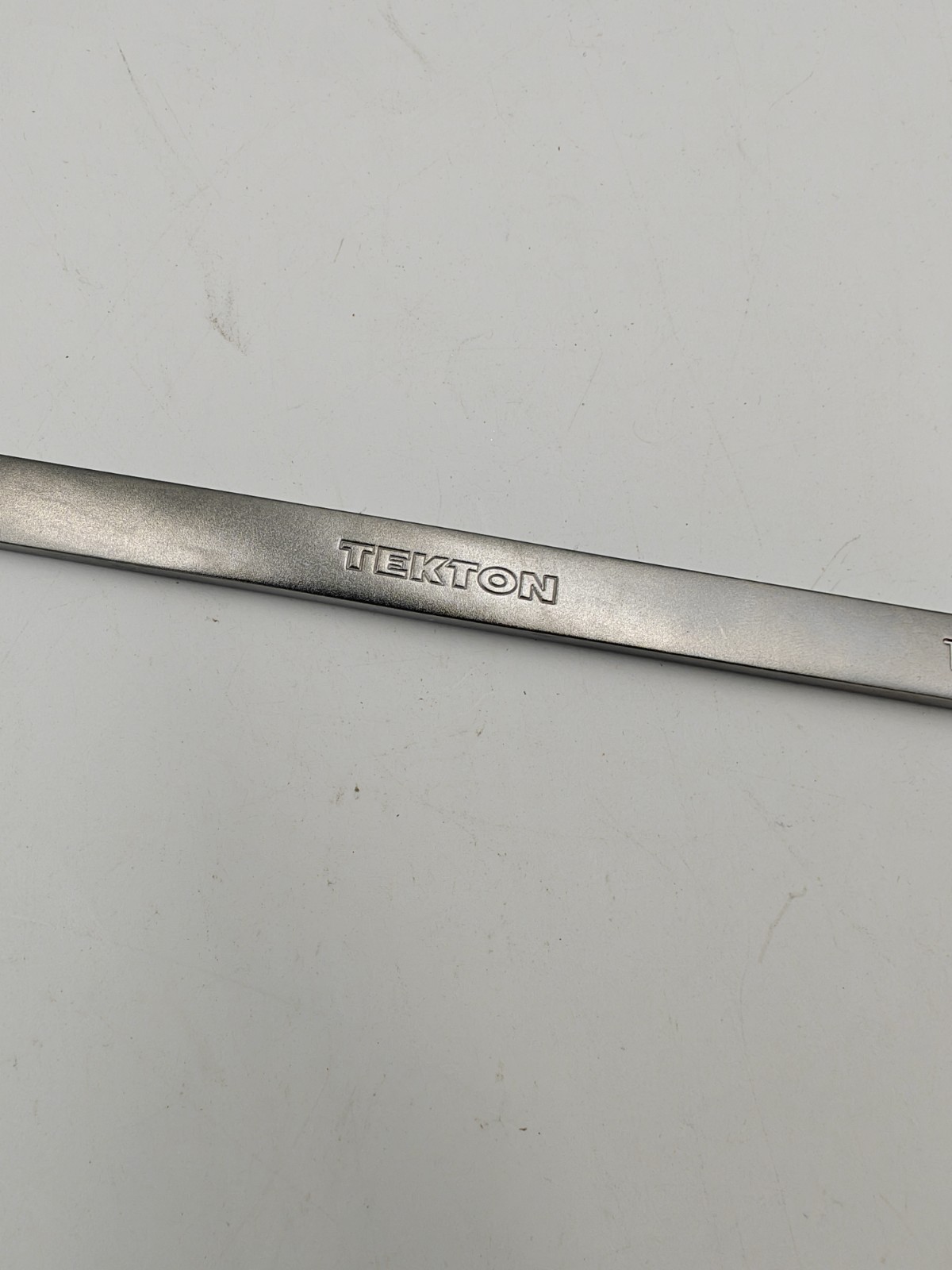 Tekton WRB36409 9 mm x 11 mm Long Flex 12-Point Ratcheting Box End Wrench