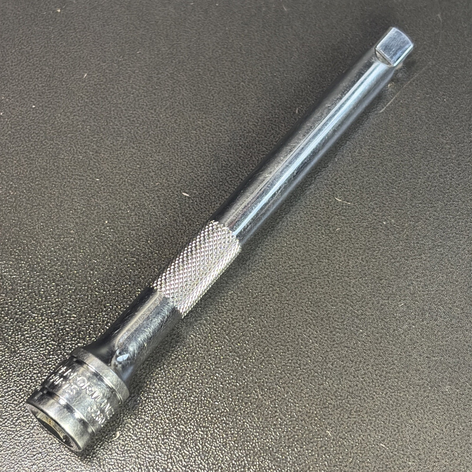 GM Performance Parts 32604 3/8″ Drive 5.75″ Knurled Chrome Socket Extensions