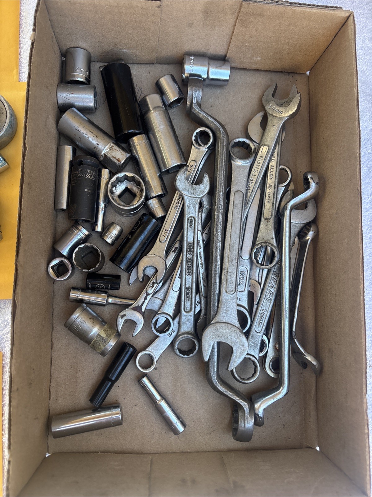 Lot Of Tools Sockets And Wrenches Mostly SAE Craftsman Snapon Proto China