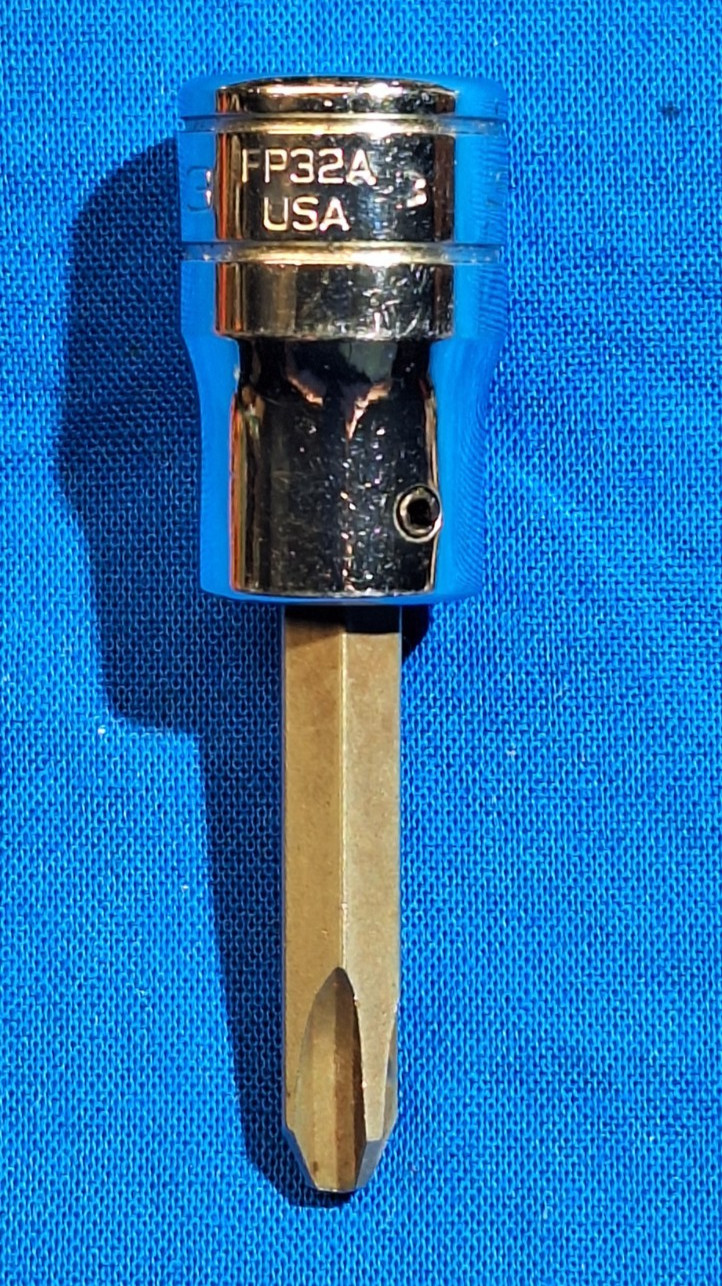 Snap-On FP32A 3/8″ drive #3 phillips socket long bit 1-1/4″ long