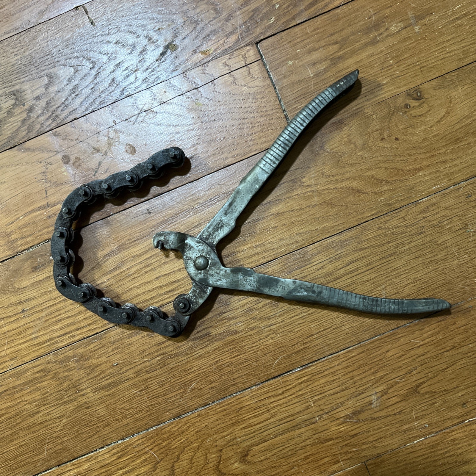 Old K-D Tools 2031 Exhaust Pipe Cutter Chain Tool