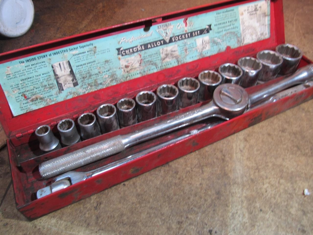 Indestro 7805 1/2″ Drive Socket Set Sockets Breaker Bar Imported Ratched