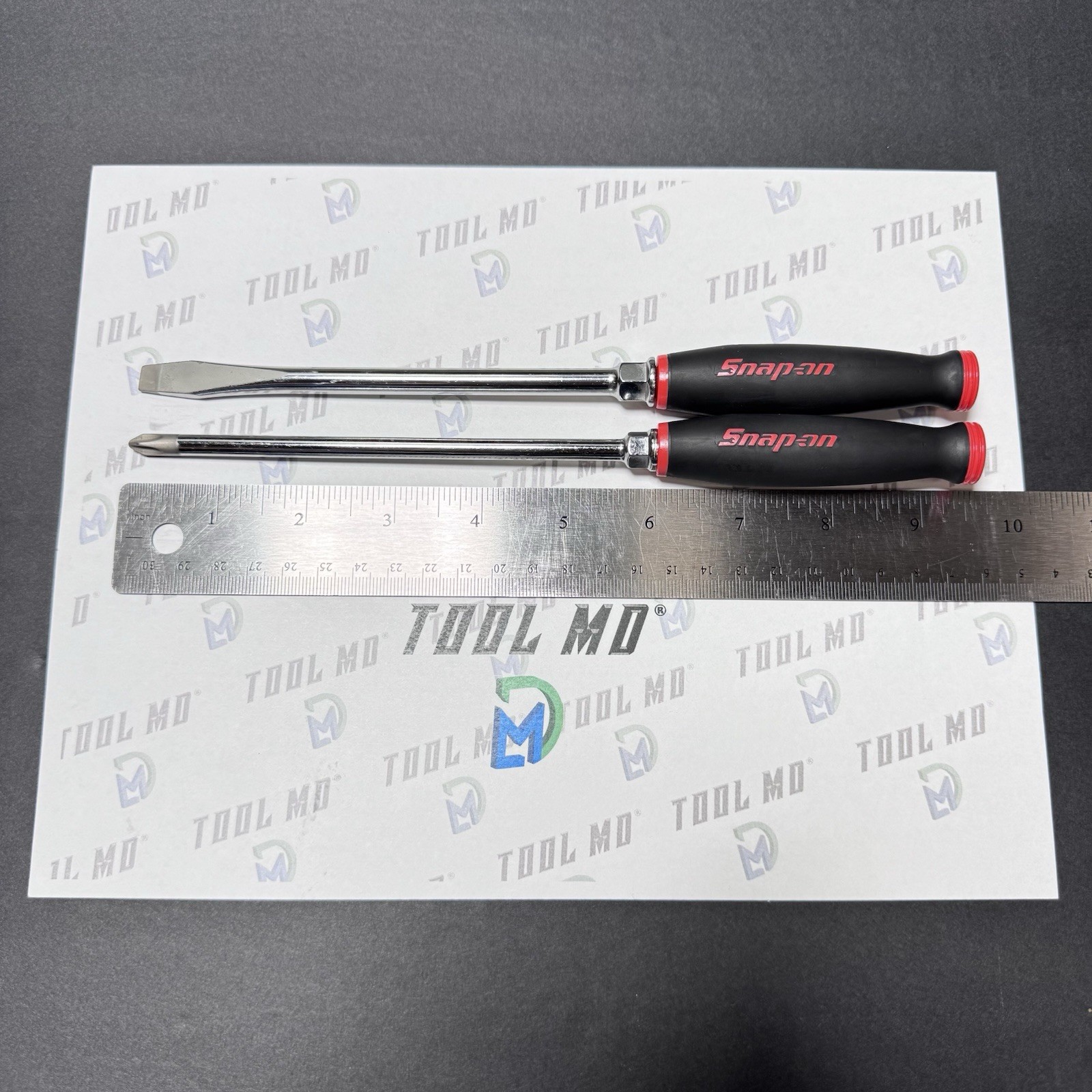 Snap-on Tools NEW 2pc CUSTOM 9-1/2″ Length RED Ratchet Handle Screwdriver Set