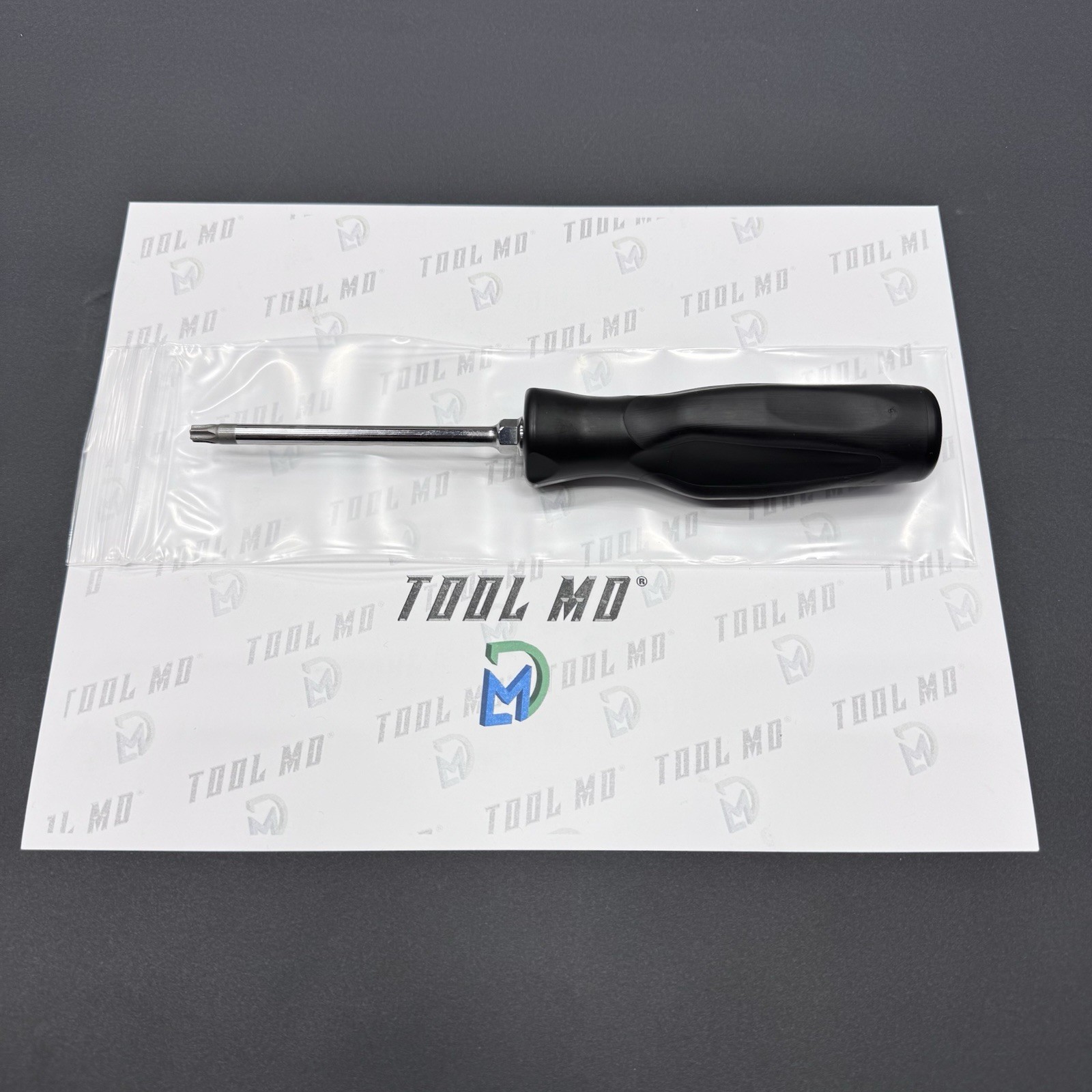 Snap-on Tools USA NEW BLACK TORX T30 Tip Soft Grip Screwdriver SGDTX430B