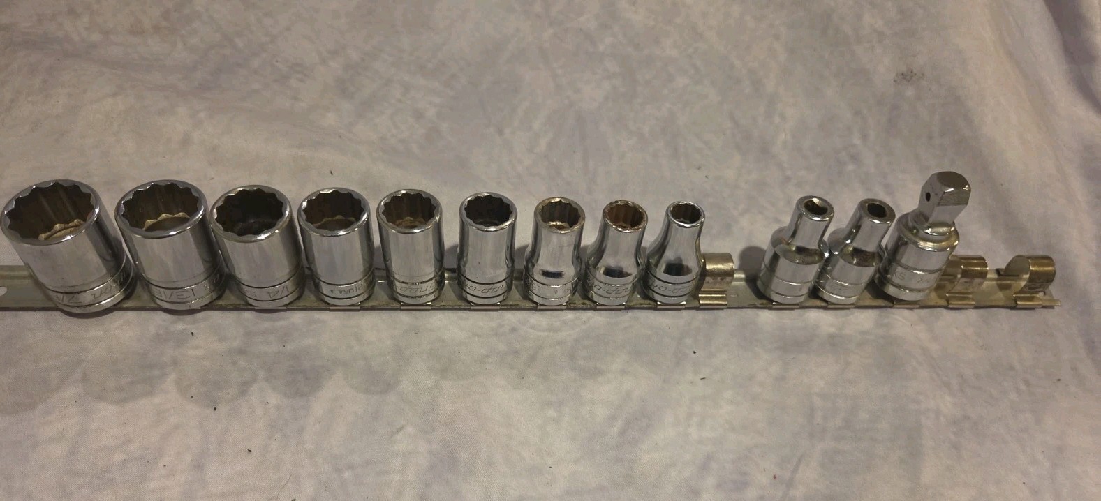 Snap On 12 Piece 1/2″ Drive 12 Pt SAE Socket Set 3/8″ – 7/8″ A135 A136 SXW2 +