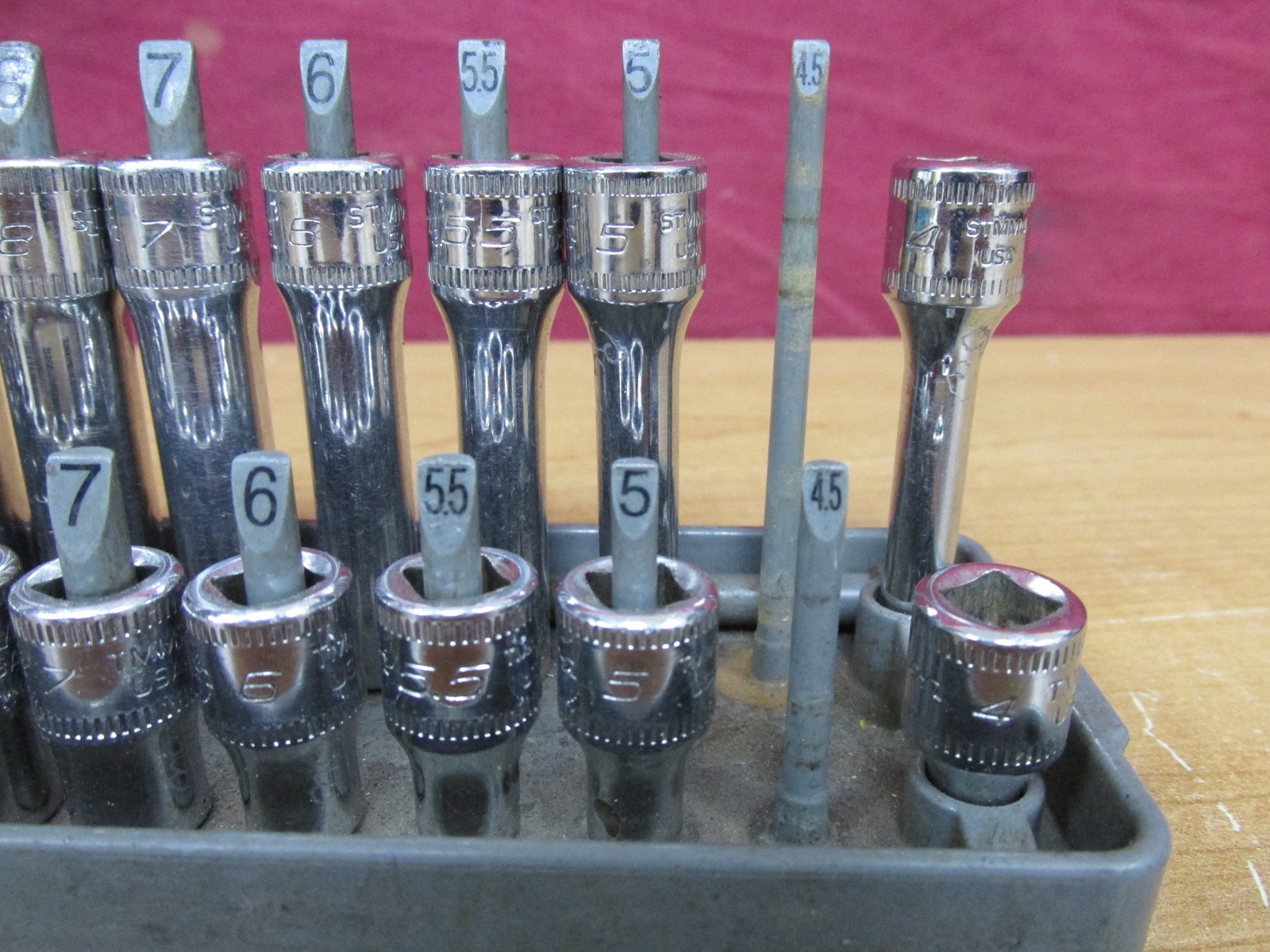 Snap On 25pc 1/4″ Dr 6pt METRIC Flank Drive Deep & Shallow 4-15 mm Socket Set