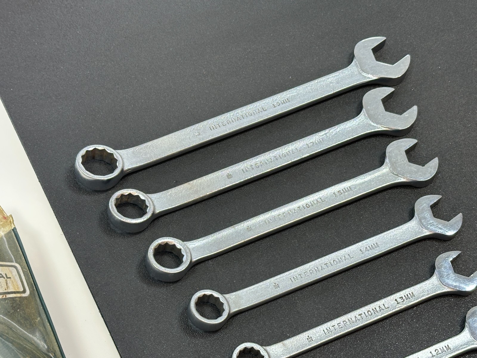 International Harvester USA 999548R1 9pc Metric 9mm-19mm Combination Wrench Set