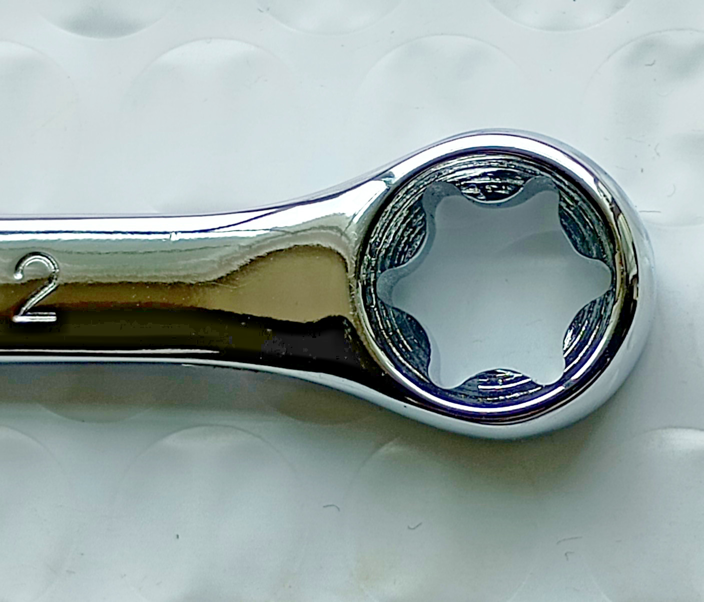 MAC TOOLS BE1012, E10 x E12 TORX WRENCH, 5.5″ LONG.