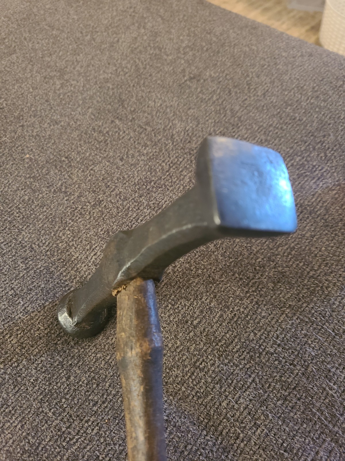 Vintage Auto Body Sheet Metal Hammer. 7.5″ Head. 1lb 10oz. K3