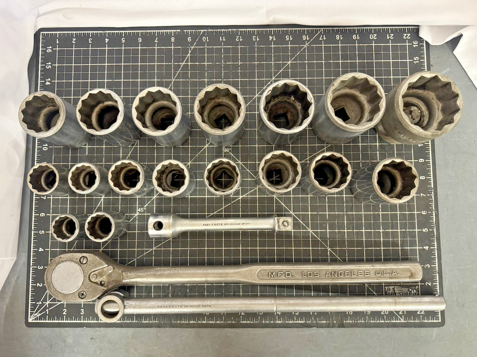 Vintage Proto / Plomb 23pc 3/4” Drive Socket Set w/ Case #5695 – 1940s-50s USA