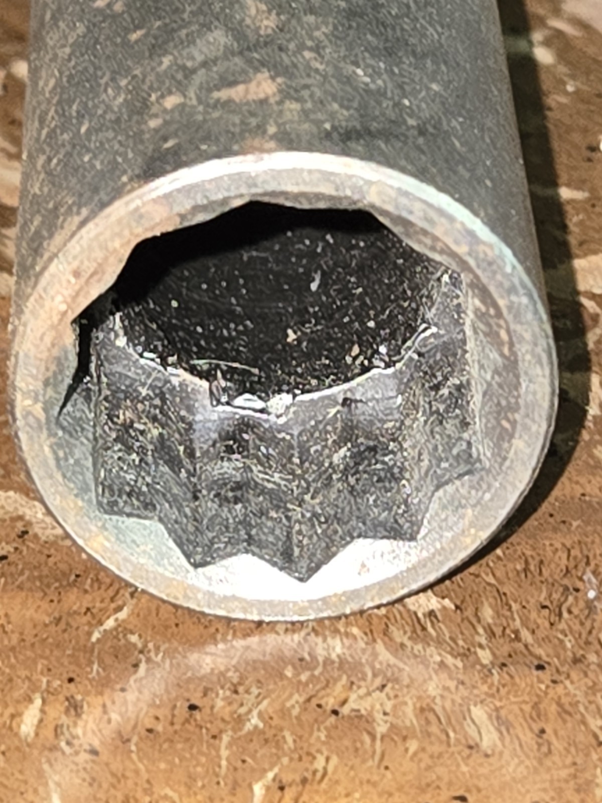 APEX EX-375 3/8 AND 3324-D 3/4 CONNECTED SOCKET AND EXTENSION EXACTLY AS SHOWN