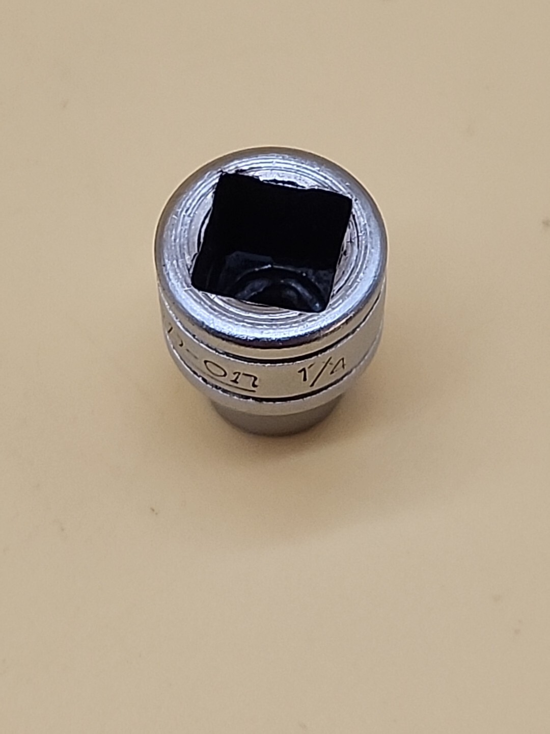 Snap-On Tools 3/8″ Drive 1/4″ SAE 8 Point Double Square Chrome Socket F308 USA