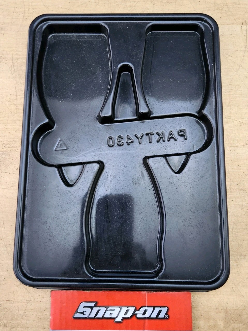 Snap On PAKTY430 – Tray For 3 Piece Mixed Pliers Set Nice