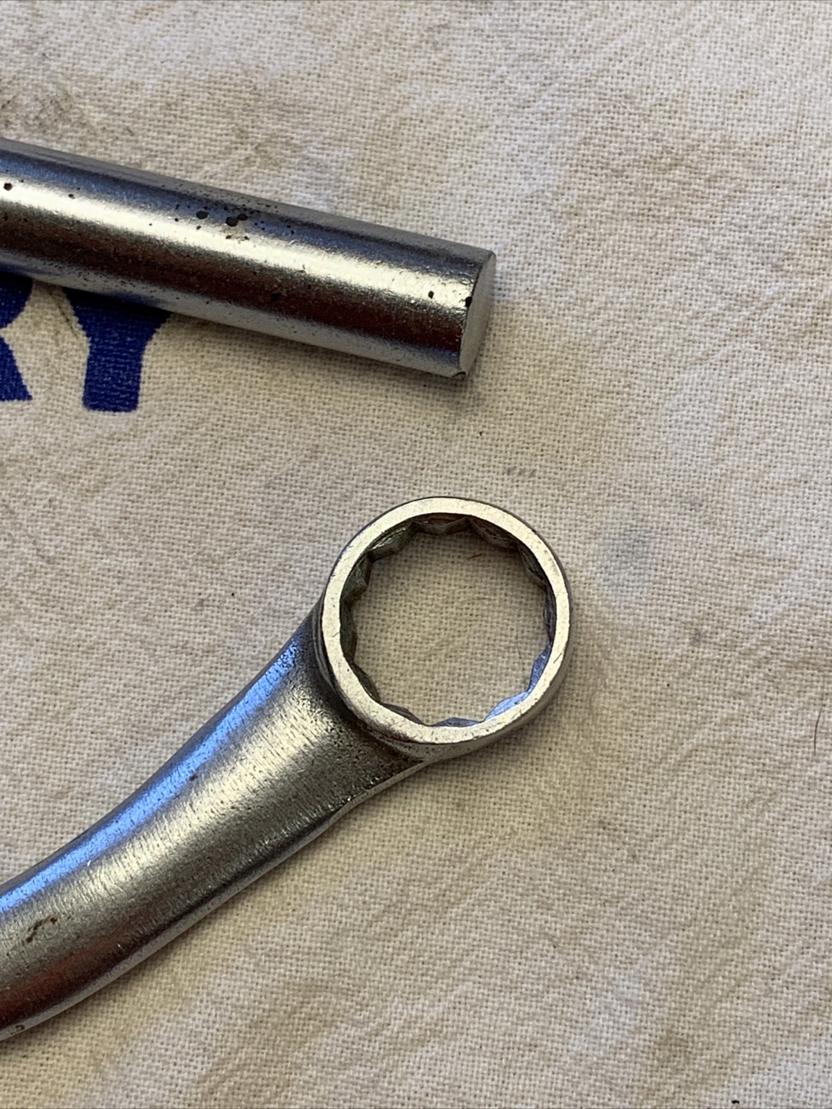 Blue Point 5/8″ x 3/4″ Half Moon Box Wrench CX-2024 & 3/4″ Flare Nut Line Wrench