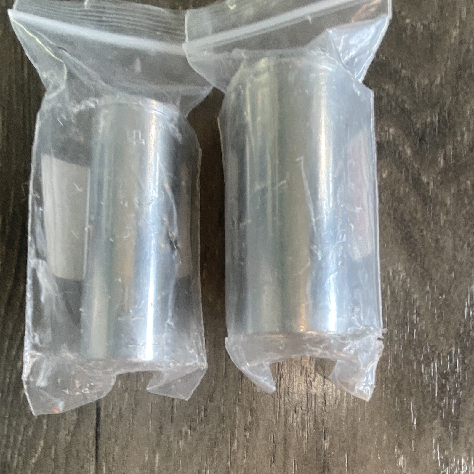 Set Of 2 – Tekton 3/8 Inch 6 Point Sockets – 11/16 and 13/16