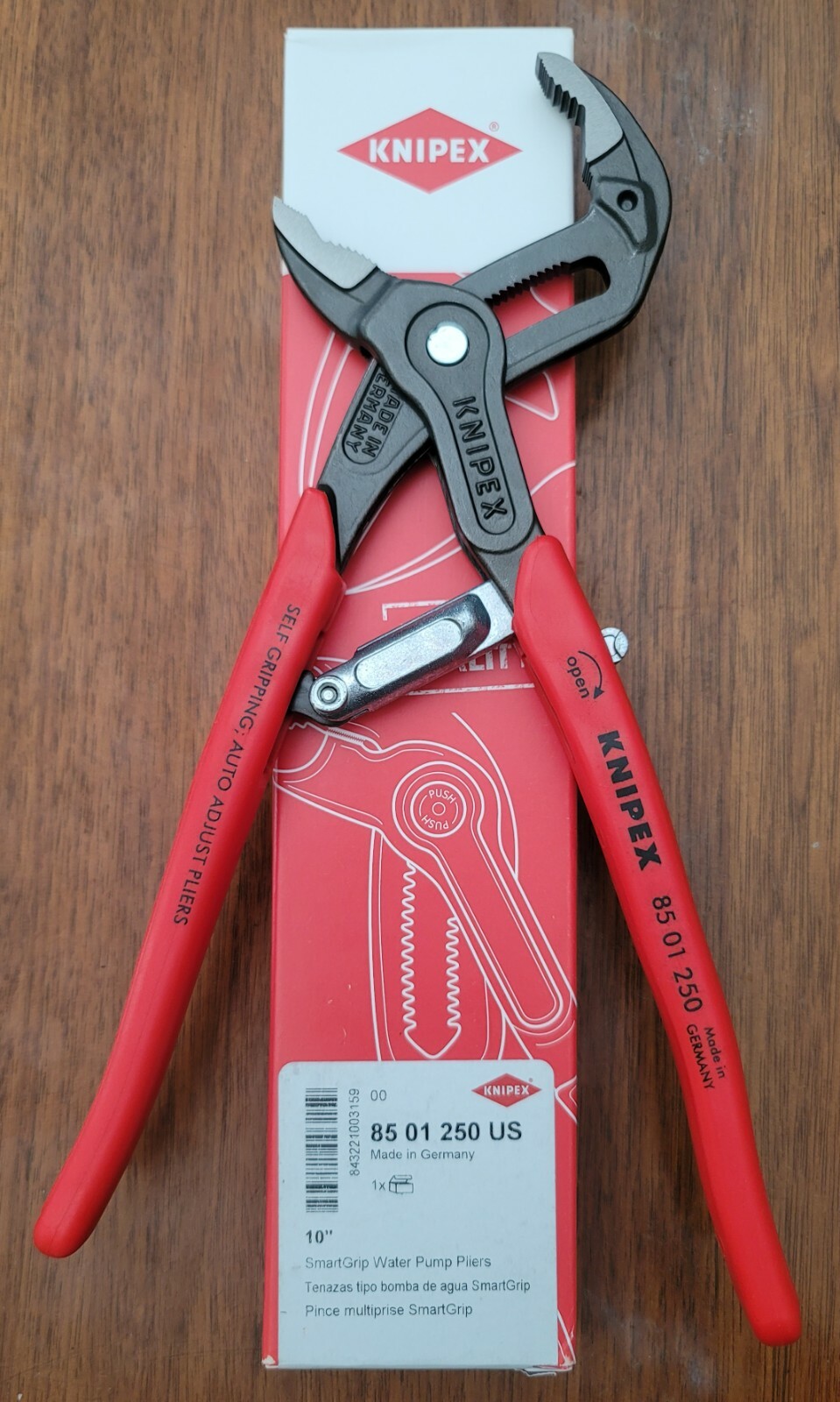 Knipex 10″ Self-Gripping, Auto Adjusting Cobra Pliers #8501250US